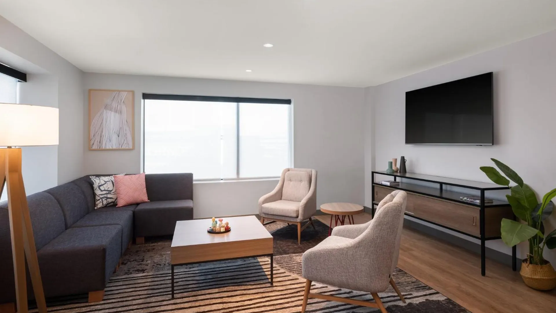 Atwell Suites Henderson - At The Pass By Ihg Las Vegas Hotel